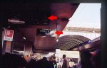 Roma Termini - Tabelloni indicatori di treno e orario - i nuovi ci sono ma si usano ancora i vecchi!